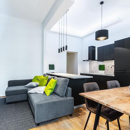 Stylish Designed Apartment In A Top Location Viena Exterior foto